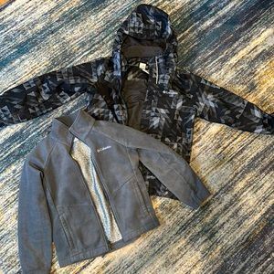 Columbia Kids 3 in 1 Ski Jacket w fleece liner. Size Small (8) Black/gray